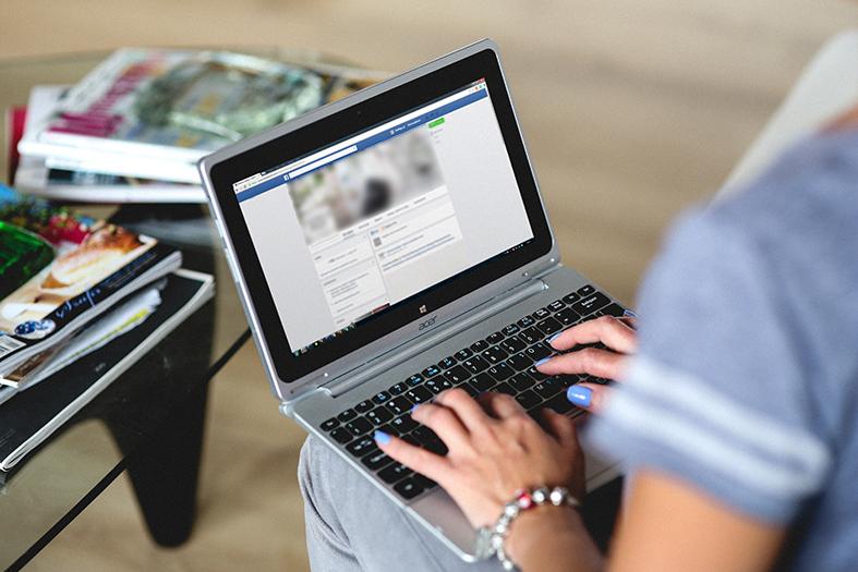 Justiça condena homem que cobrou dívida em rede social