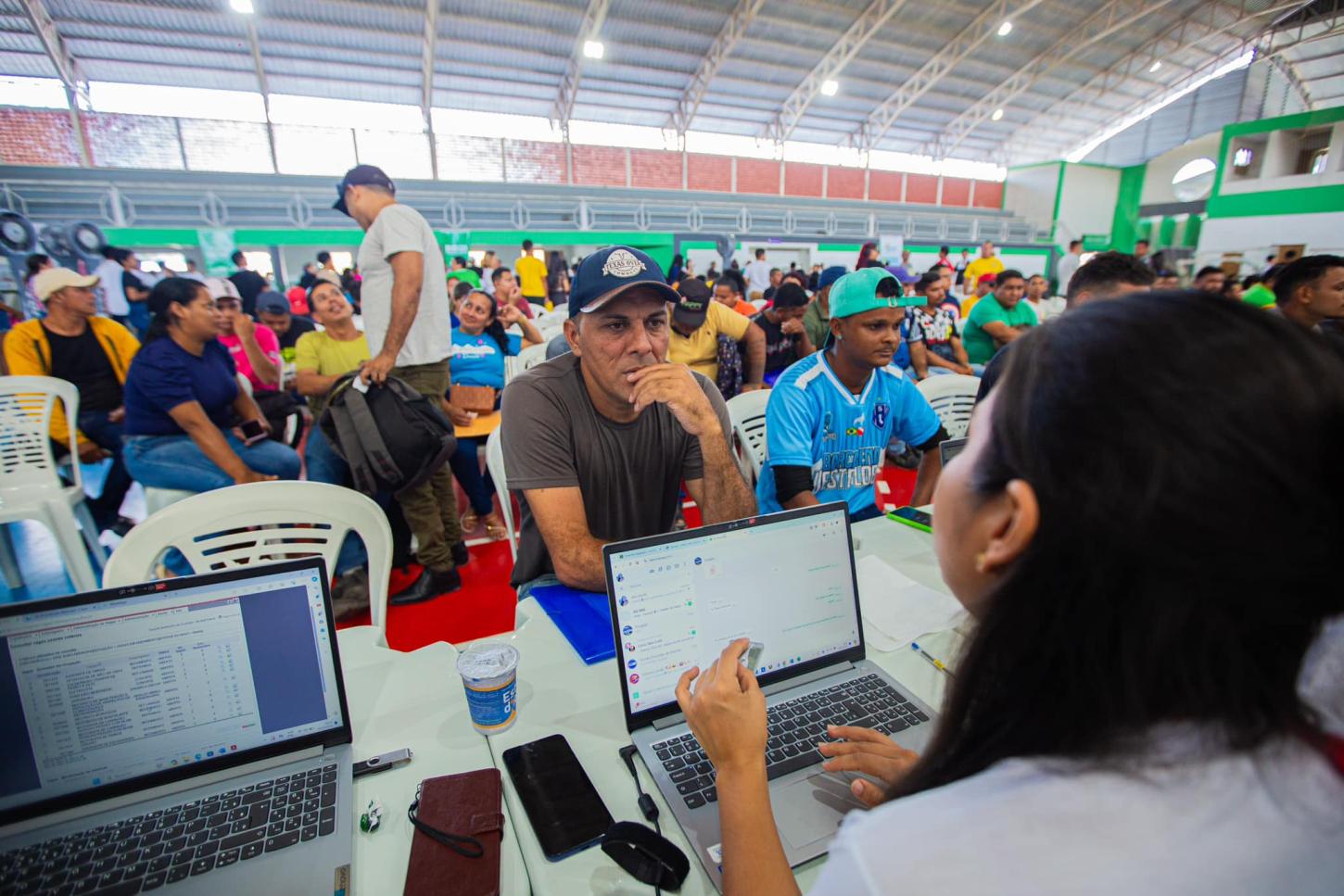 Como tradição, população barcarenense recebeu em um só local diversos serviços em alusão ao Dia do Trabalhador