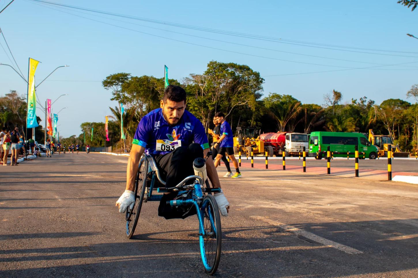 CORRIDA DO ABACAXI REUNIU CENTENAS DE ATLETAS EM BARCARENA