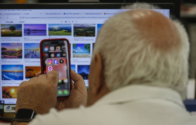 PND 2025: questão discursiva abordou idadismo como desafio social