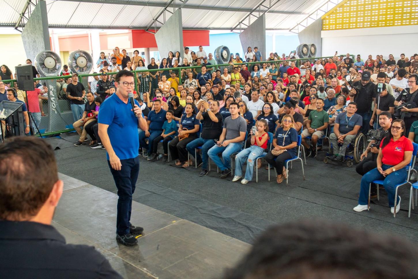 Prefeito Renato disse que o novo espaço deverá contribuir para elevar a qualidade do ensino oferecido aos estudantes.. Foto: ASCOM/PMB