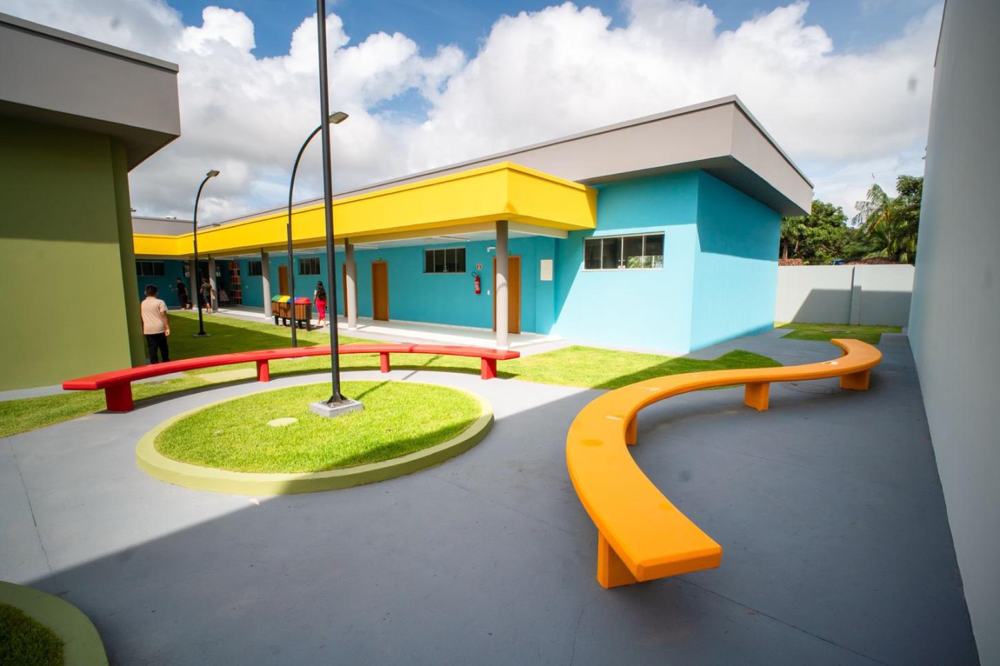 O prédio conta com 22 salas de aula, biblioteca, auditório e quadra de esportes coberta com vestiários.Foto: ASCOM/PMB