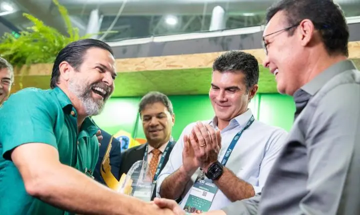Barcarena reforça protagonismo econômico durante visita de Helder à Fipa